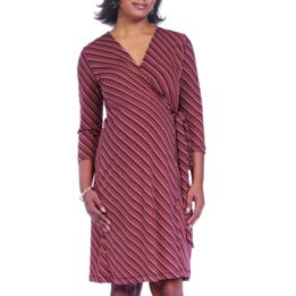 Maternity Wrap Dress - Red Diagonal Pattern